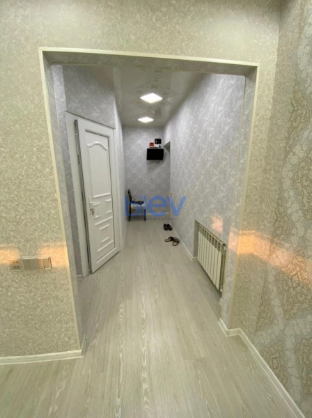 Aylıq Kirayə 2 otaqlı Köhnə Tikili bina evi  50m², Bakı