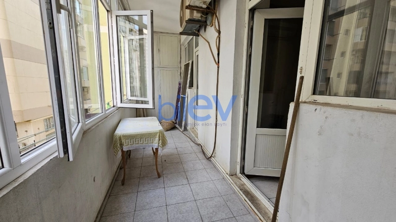 Aylıq Kirayə 4 otaqlı Yeni Tikili bina evi  178m², Bakı