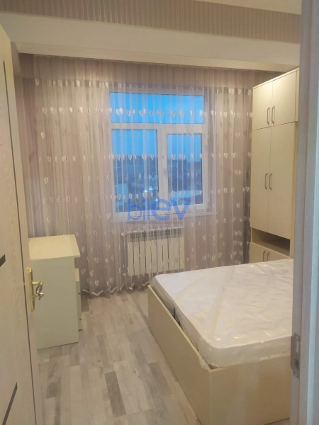 Aylıq Kirayə 3 otaqlı Yeni Tikili bina evi  60m², Xırdalan