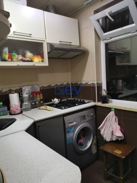 Aylıq Kirayə 2 otaqlı Köhnə Tikili bina evi  50m², Bakı