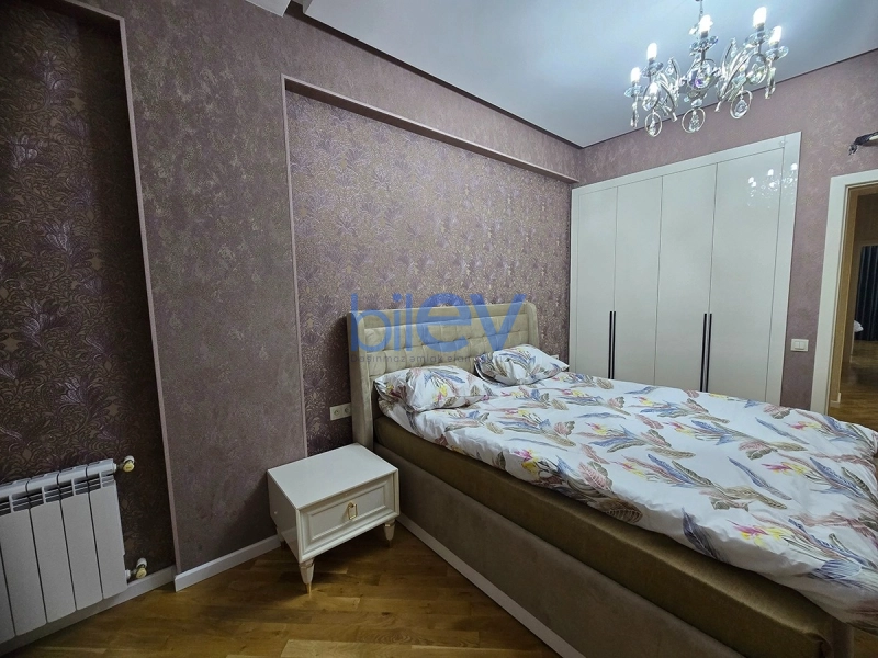 Aylıq Kirayə 3 otaqlı Yeni Tikili bina evi  105m², Bakı