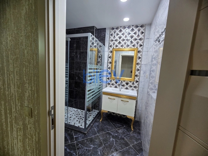Aylıq Kirayə 3 otaqlı Yeni Tikili bina evi  105m², Bakı