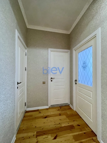 Satış 7 otaqlı Həyət evi  370m², Xırdalan
