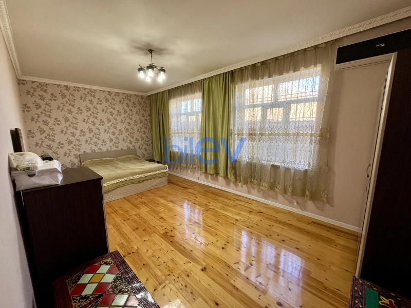 Satış 7 otaqlı Həyət evi  370m², Xırdalan