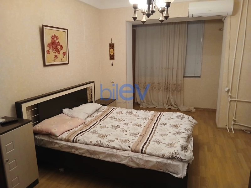 Aylıq Kirayə 2 otaqlı Köhnə Tikili bina evi  90m², Bakı