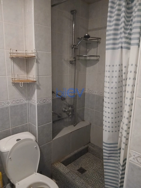 Aylıq Kirayə 2 otaqlı Köhnə Tikili bina evi  90m², Bakı