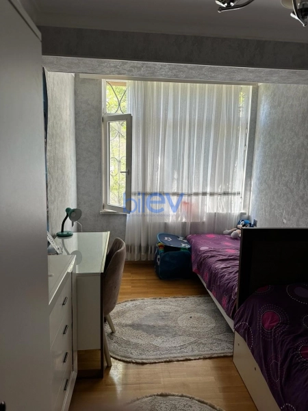 Satış 3 otaqlı Köhnə Tikili bina evi  100m², Bakı