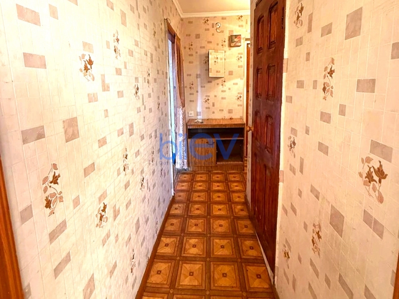 Satış 2 otaqlı Köhnə Tikili bina evi  55m², Bakı