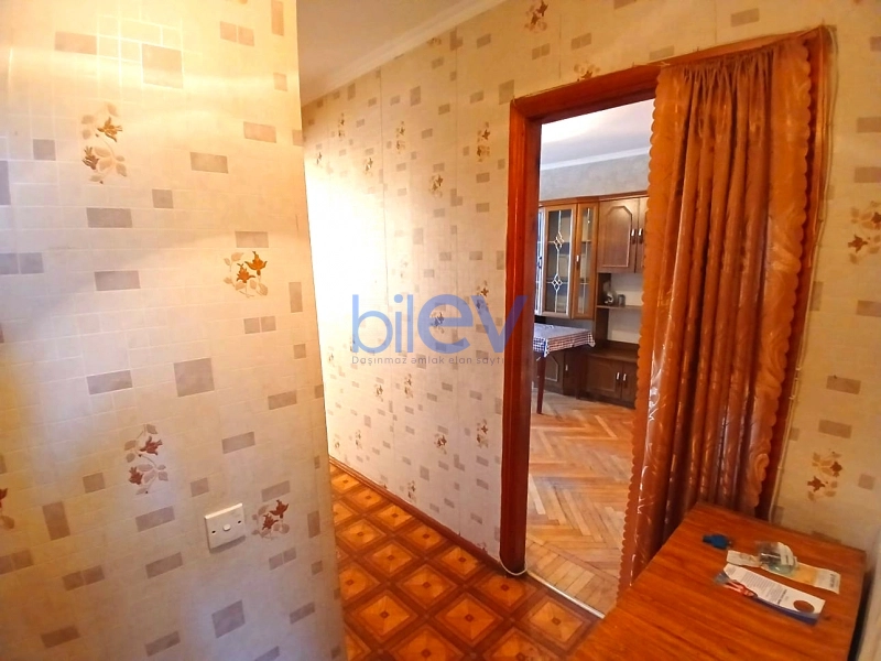 Satış 2 otaqlı Köhnə Tikili bina evi  55m², Bakı