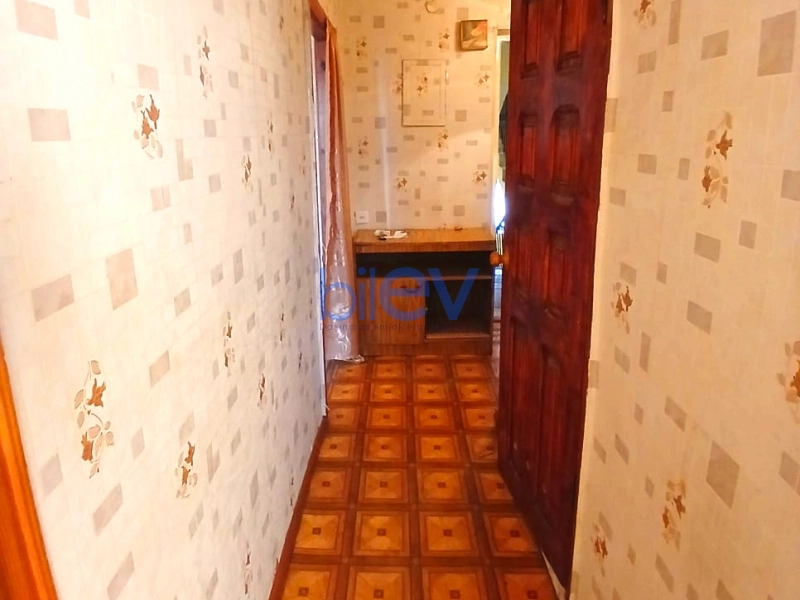 Satış 2 otaqlı Köhnə Tikili bina evi  55m², Bakı