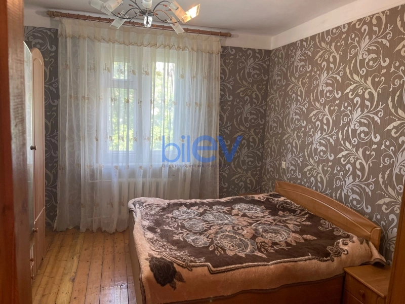 Aylıq Kirayə 2 otaqlı Köhnə Tikili bina evi  65m², Bakı