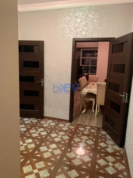 Aylıq Kirayə 2 otaqlı Yeni Tikili bina evi  62m², Bakı