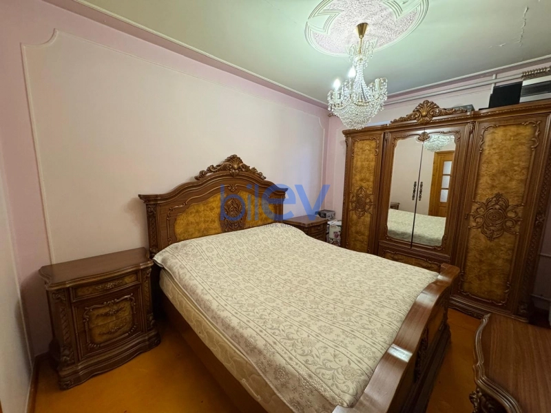 Aylıq Kirayə 3 otaqlı Köhnə Tikili bina evi  65m², Bakı