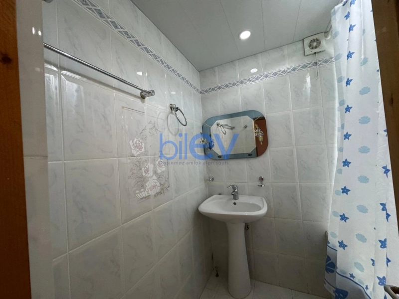 Aylıq Kirayə 3 otaqlı Köhnə Tikili bina evi  65m², Bakı