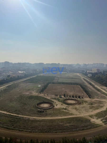 Aylıq Kirayə 4 otaqlı Yeni Tikili bina evi  189m², Bakı
