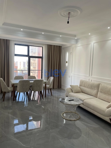 Aylıq Kirayə 1 otaqlı Yeni Tikili bina evi  75m², Bakı