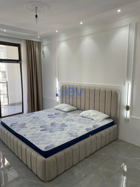 Aylıq Kirayə 1 otaqlı Yeni Tikili bina evi  75m², Bakı