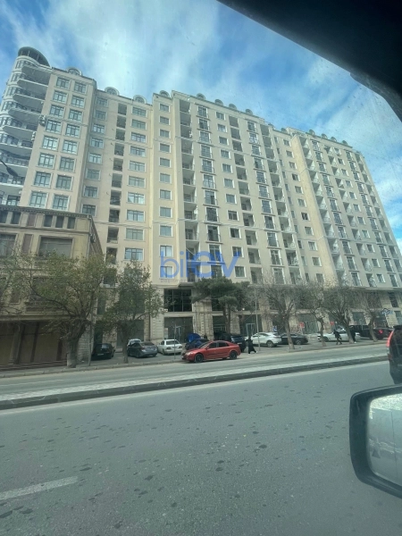 Aylıq Kirayə 1 otaqlı Yeni Tikili bina evi  75m², Bakı