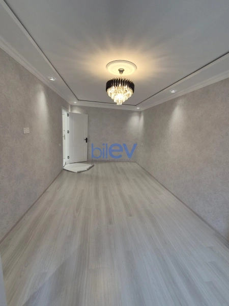 Satış 1 otaqlı Köhnə Tikili bina evi  30m², Bakı
