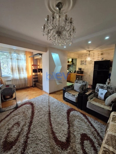 Satış 2 otaqlı Köhnə Tikili bina evi  53m², Bakı