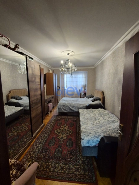 Satış 2 otaqlı Köhnə Tikili bina evi  53m², Bakı