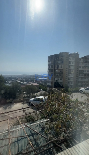 Satış 3 otaqlı Köhnə Tikili bina evi  74m², Bakı