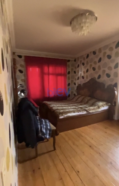 Satış 3 otaqlı Köhnə Tikili bina evi  74m², Bakı