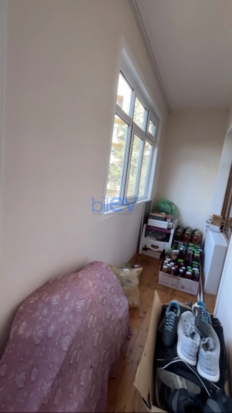 Satış 3 otaqlı Köhnə Tikili bina evi  74m², Bakı