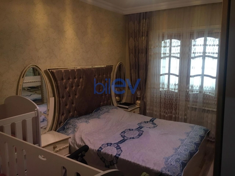 Aylıq Kirayə 2 otaqlı Köhnə Tikili bina evi  60m², Bakı
