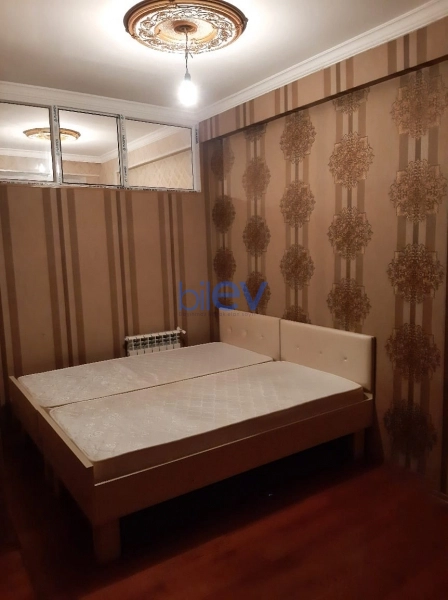 Aylıq Kirayə 2 otaqlı Yeni Tikili bina evi  78m², Bakı