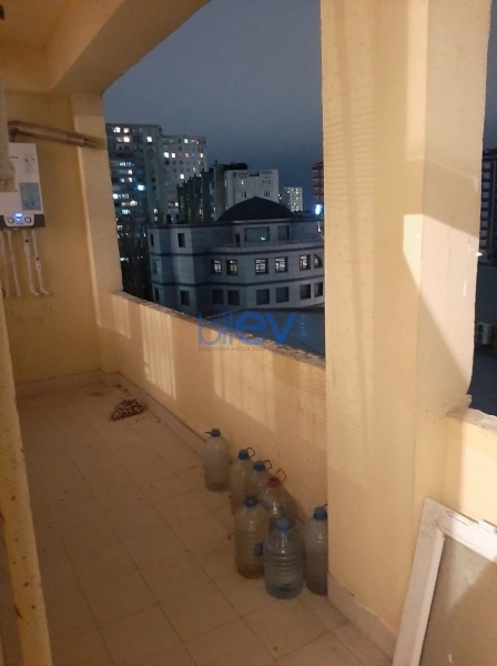 Aylıq Kirayə 2 otaqlı Yeni Tikili bina evi  78m², Bakı