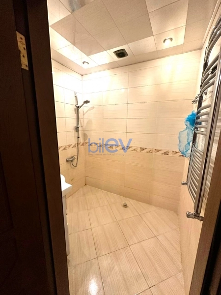 Aylıq Kirayə 2 otaqlı Yeni Tikili bina evi  95m², Bakı