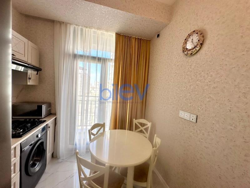 Aylıq Kirayə 2 otaqlı Yeni Tikili bina evi  58m², Bakı