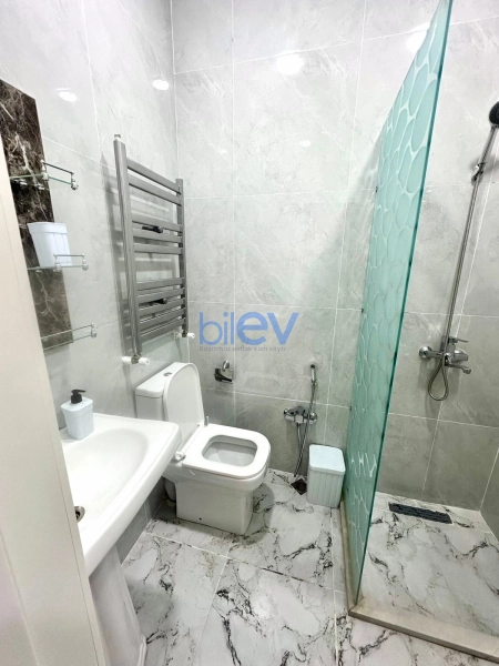 Aylıq Kirayə 2 otaqlı Yeni Tikili bina evi  58m², Bakı