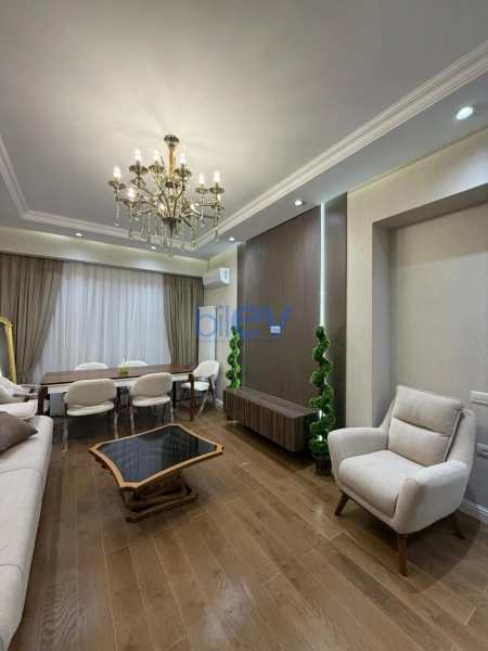 Aylıq Kirayə 3 otaqlı Yeni Tikili bina evi  74m², Bakı