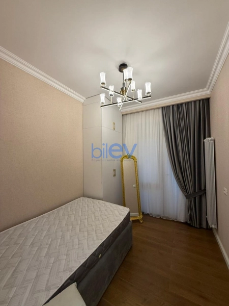 Aylıq Kirayə 3 otaqlı Yeni Tikili bina evi  74m², Bakı