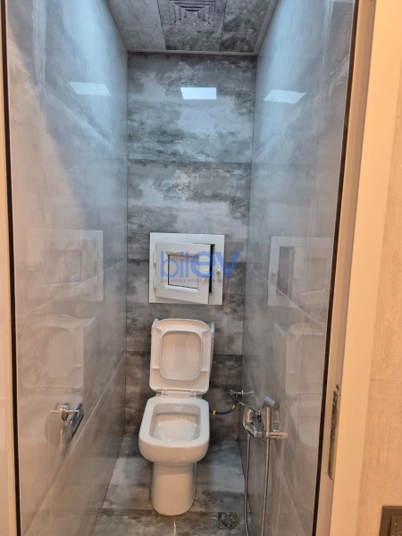 Satış 3 otaqlı Köhnə Tikili bina evi  67m², Bakı