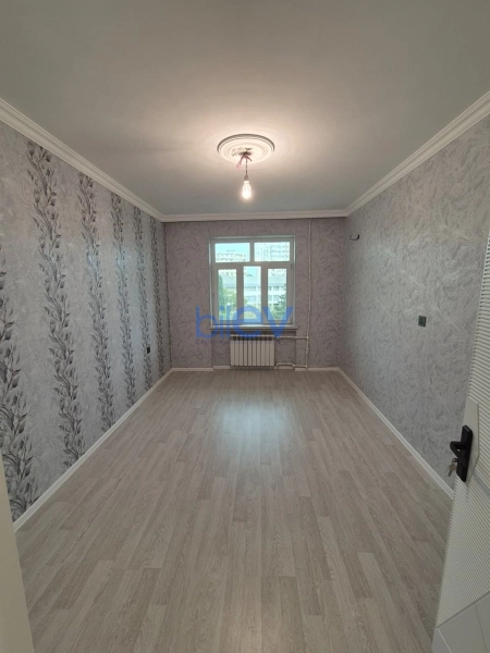 Satış 3 otaqlı Köhnə Tikili bina evi  67m², Bakı
