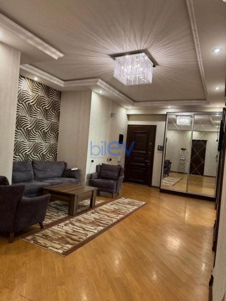 Aylıq Kirayə 3 otaqlı Yeni Tikili bina evi  137m², Bakı