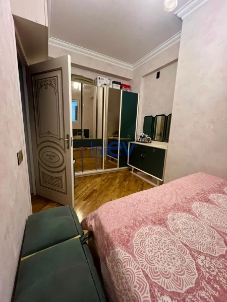 Aylıq Kirayə 2 otaqlı Yeni Tikili bina evi  55m², Bakı