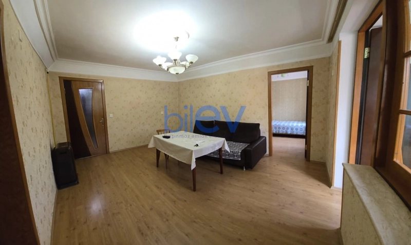 Aylıq Kirayə 3 otaqlı Köhnə Tikili bina evi  60m², Bakı