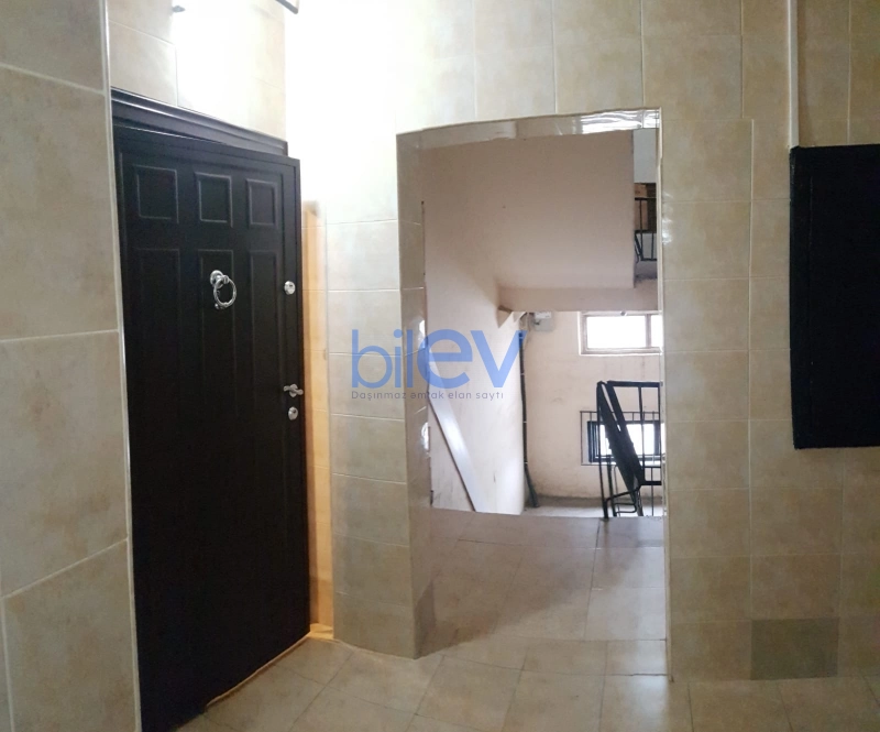 Satış 3 otaqlı Köhnə Tikili bina evi  8m², Bakı