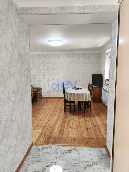 Satış 14 otaqlı Həyət evi  330m², Bakı