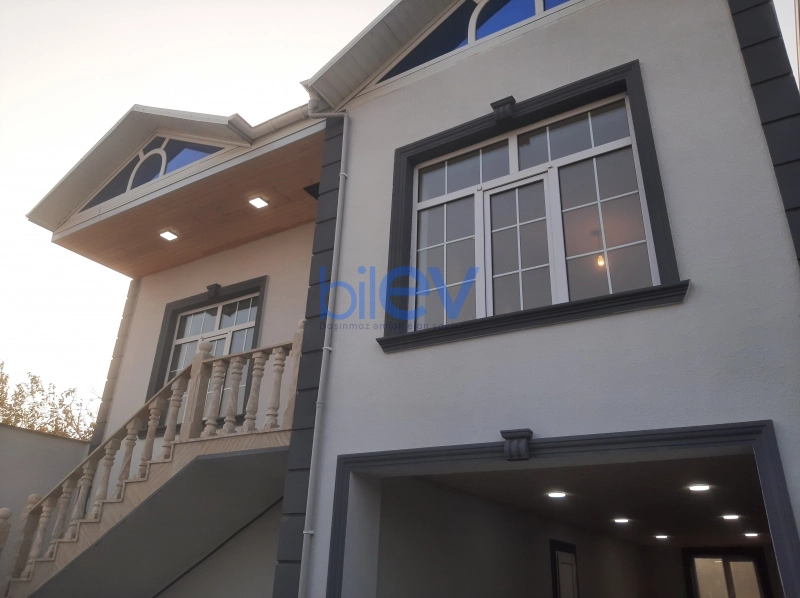 Satış 5 otaqlı Həyət evi  2m², Bakı