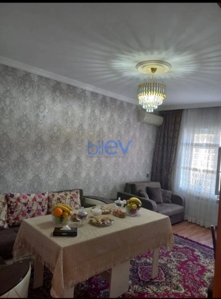 Aylıq Kirayə 2 otaqlı Köhnə Tikili bina evi  65m², Bakı