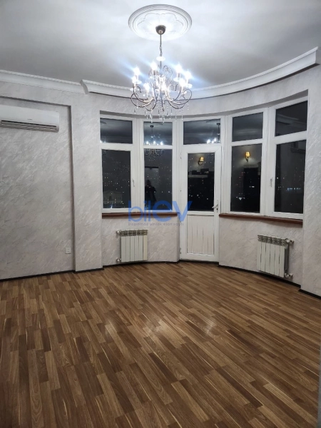 Aylıq Kirayə 2 otaqlı Yeni Tikili bina evi  65m², Bakı