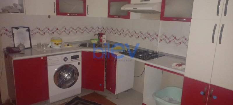 Aylıq Kirayə 2 otaqlı Köhnə Tikili bina evi  55m², Bakı