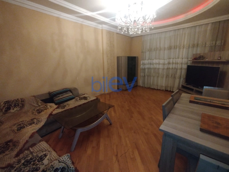 Aylıq Kirayə 3 otaqlı Yeni Tikili bina evi  120m², Bakı