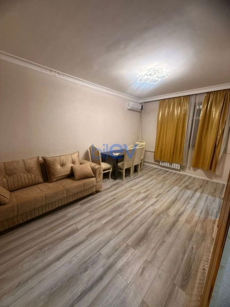 Aylıq Kirayə 2 otaqlı Köhnə Tikili bina evi  62m², Bakı