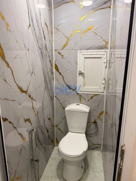 Aylıq Kirayə 2 otaqlı Köhnə Tikili bina evi  62m², Bakı